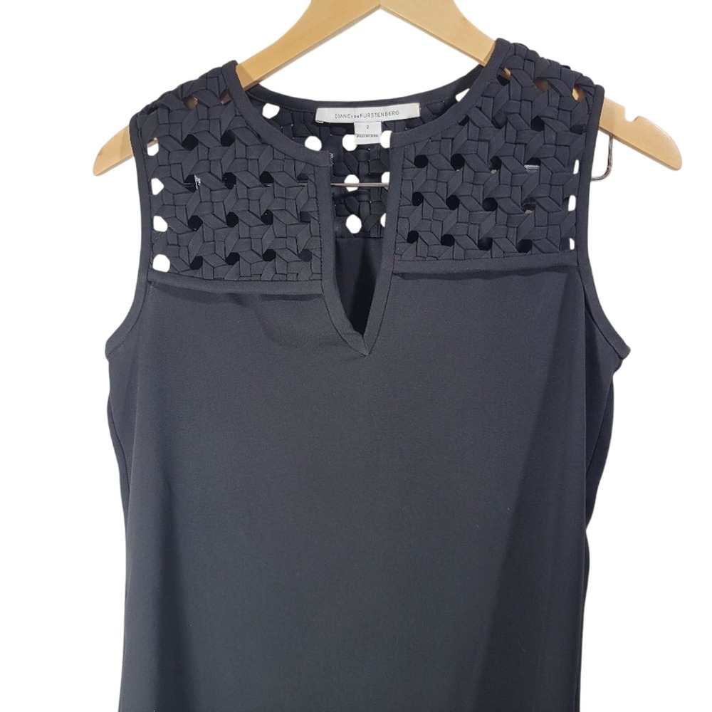 Diane‎ von Furstenberg Black Sleeveless Sheath Hope Dress Crochet Neck Detail 2 - Picture 4 of 9